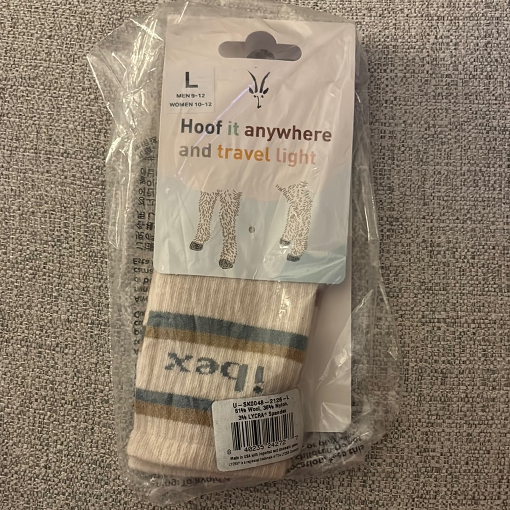 ibex Lightweight Hiking Sock - Picture 2 of 3